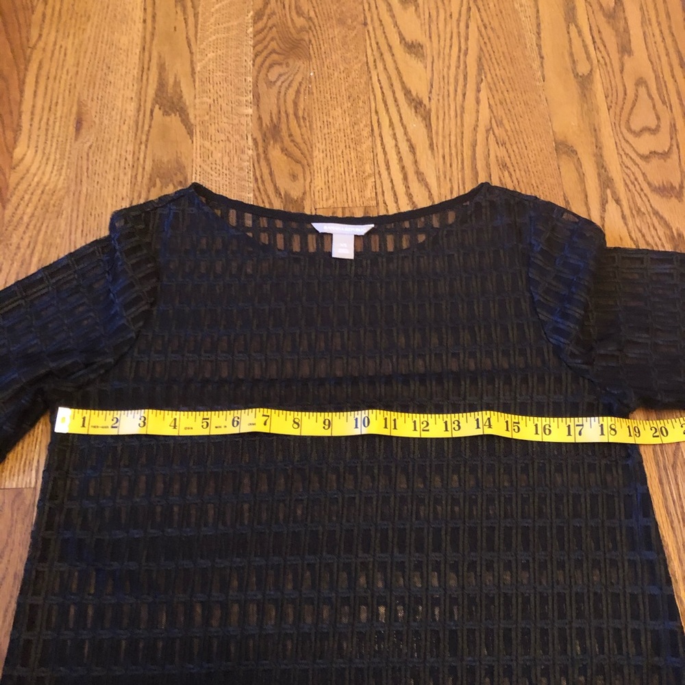 Banana Republic ~ Black Sheer Short Sleeve Top - Picture 5 of 9